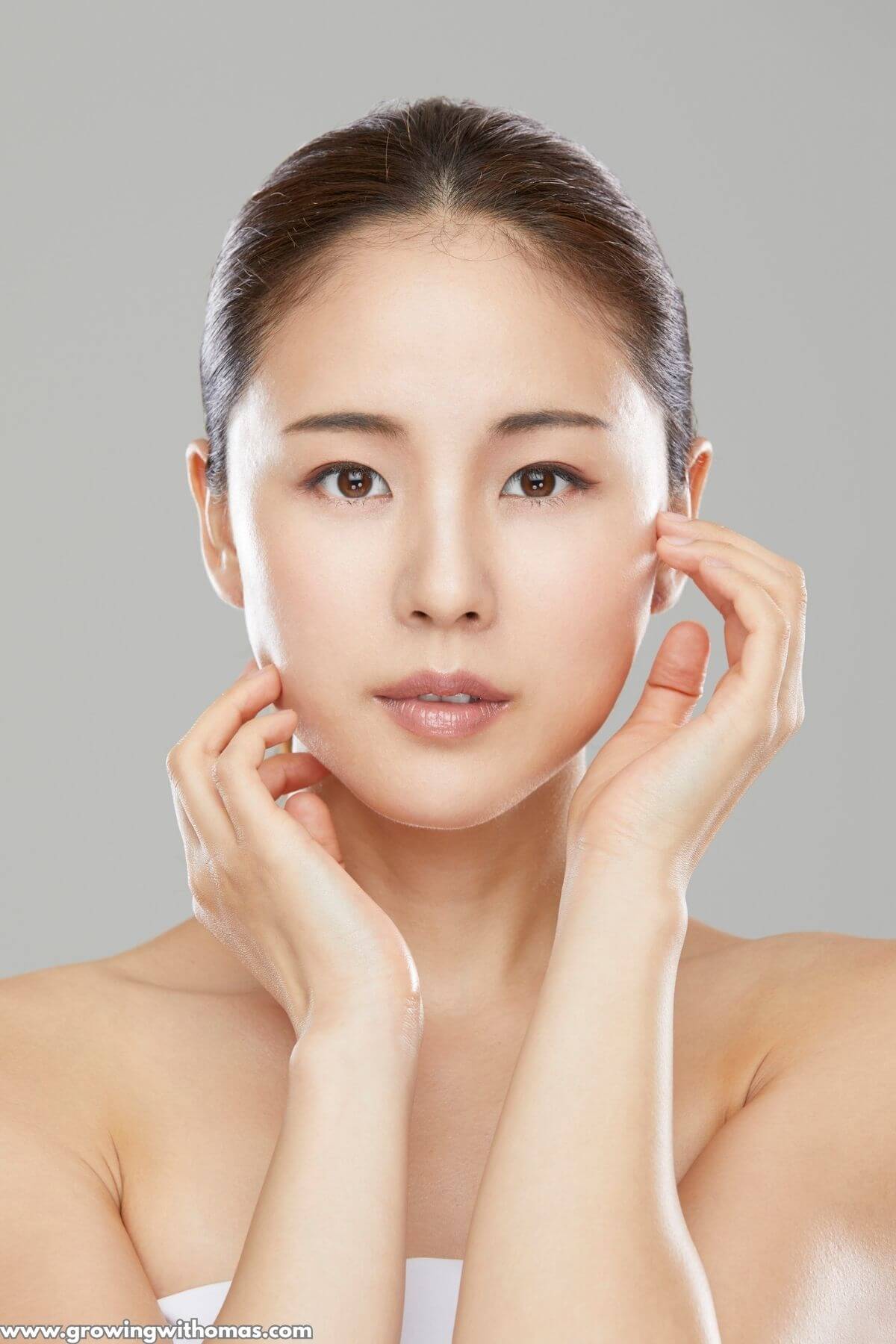 picture-of-woma-showing-her-face-on-skincare-mistake-beginners-make