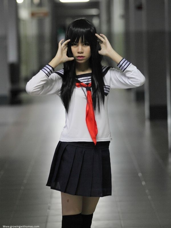 schoolgirl-halloween-outfit-in-fun-halloween-outfits-for-women
