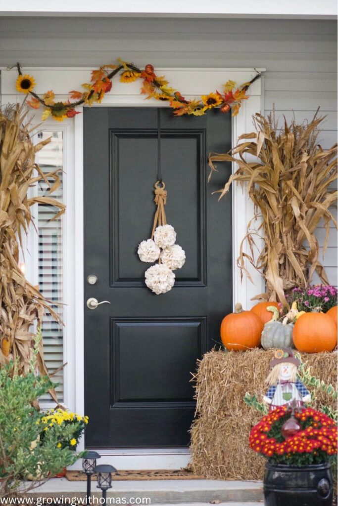 Halloween -door-decoration