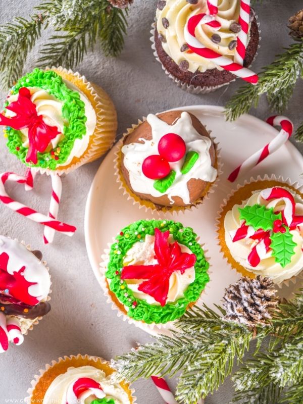 cupcakes-on-a-festive-table