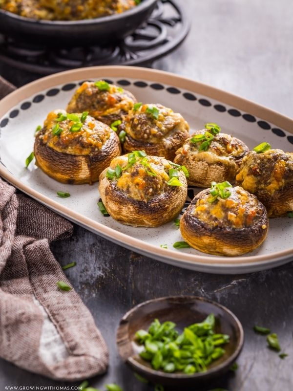 Stuffed-mushrooms-on-a-Christmas-serving-platter